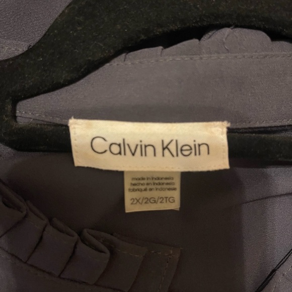 Calvin Klein top NWOT - Picture 3 of 3